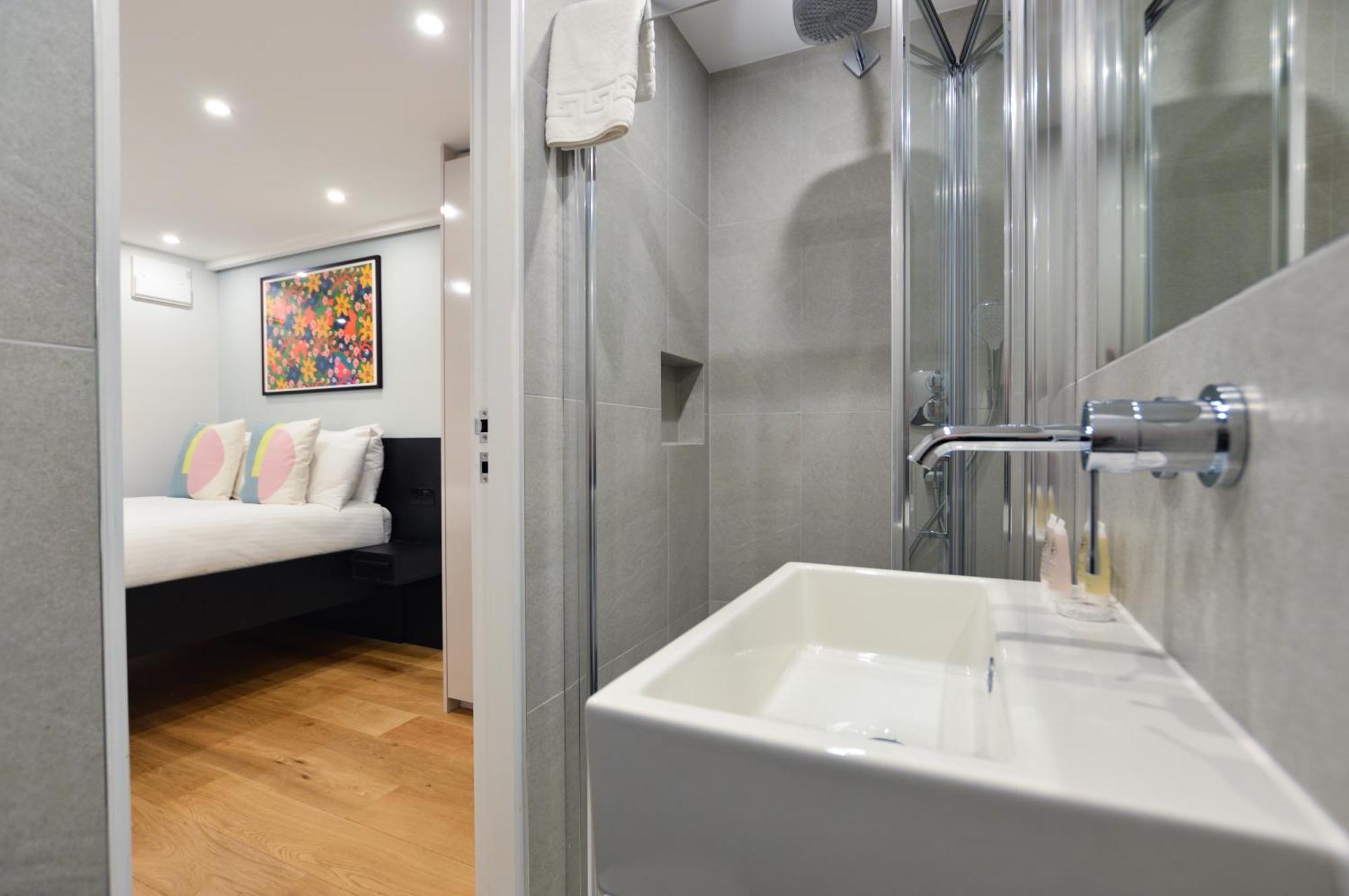 Earls Court East Serviced Apartments By Stayprime London Exteriör bild